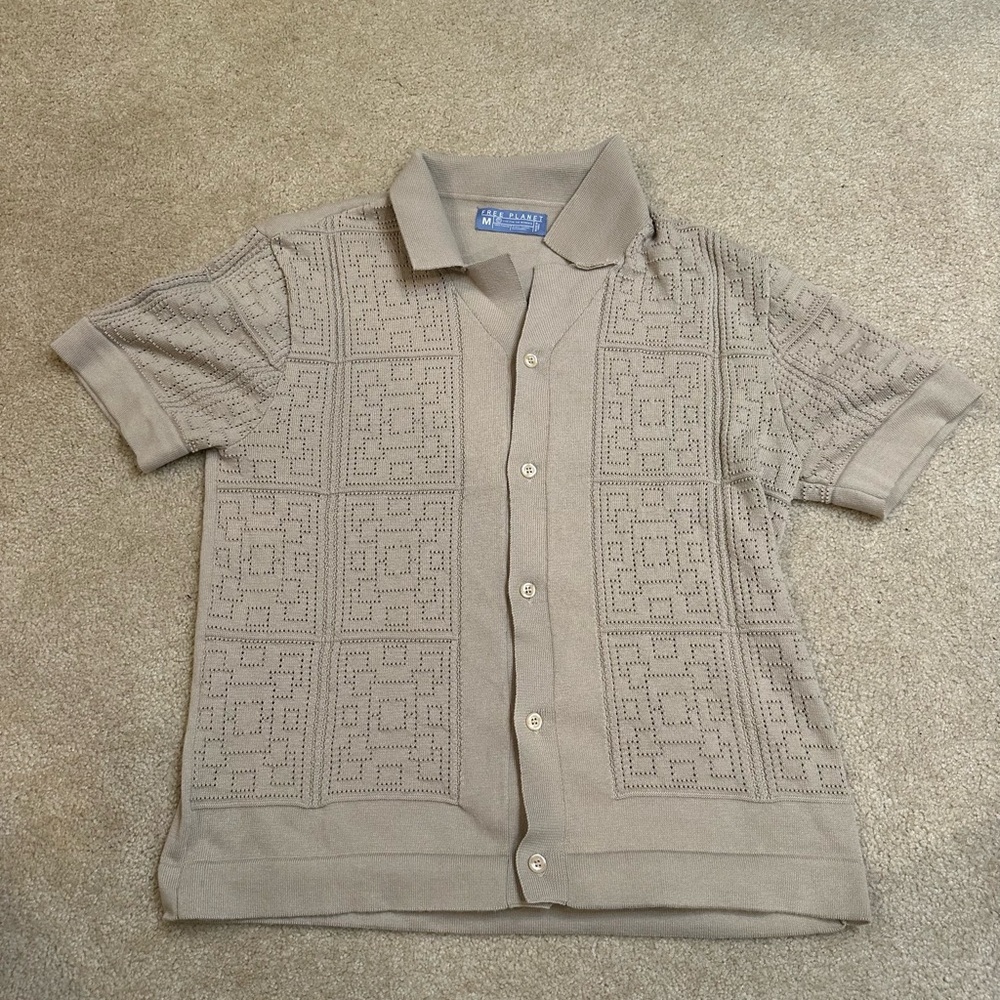 Free Planet Tan Casual Button Down Shirt with Geometric Pattern